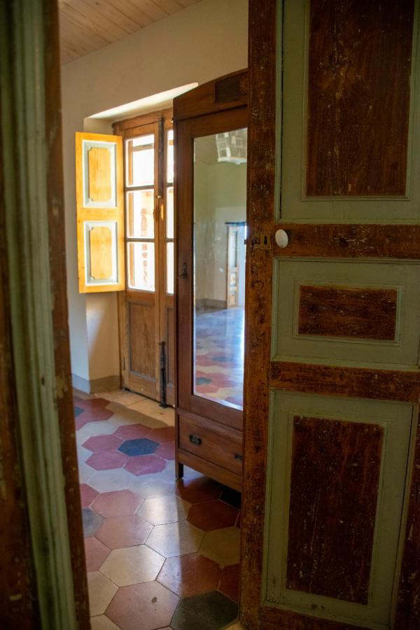 הוילה בלמונטה קלברו Palazzo Del Diplomatico מראה חיצוני תמונה